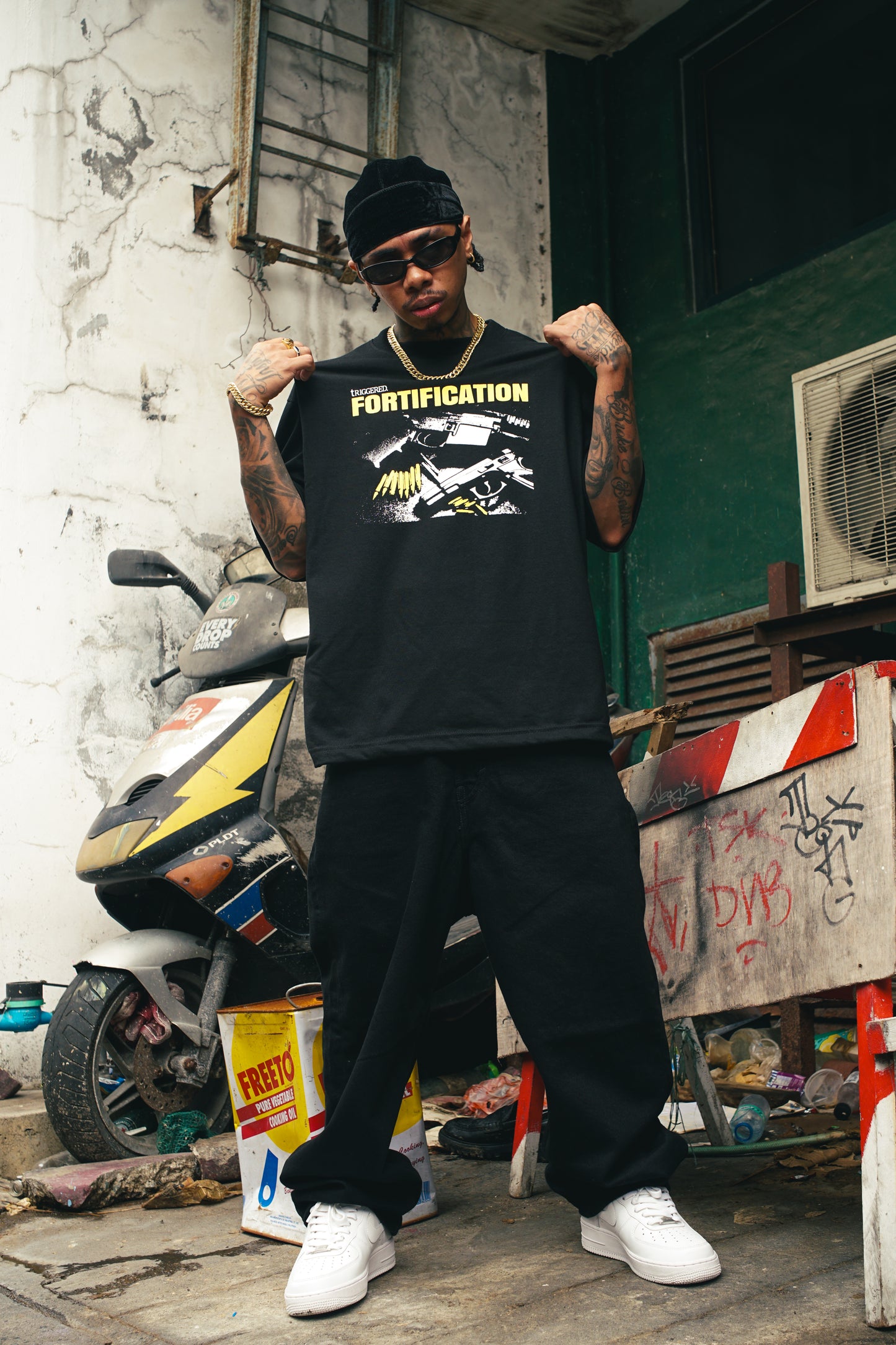 Triggered Fortification Boxy Tee Black